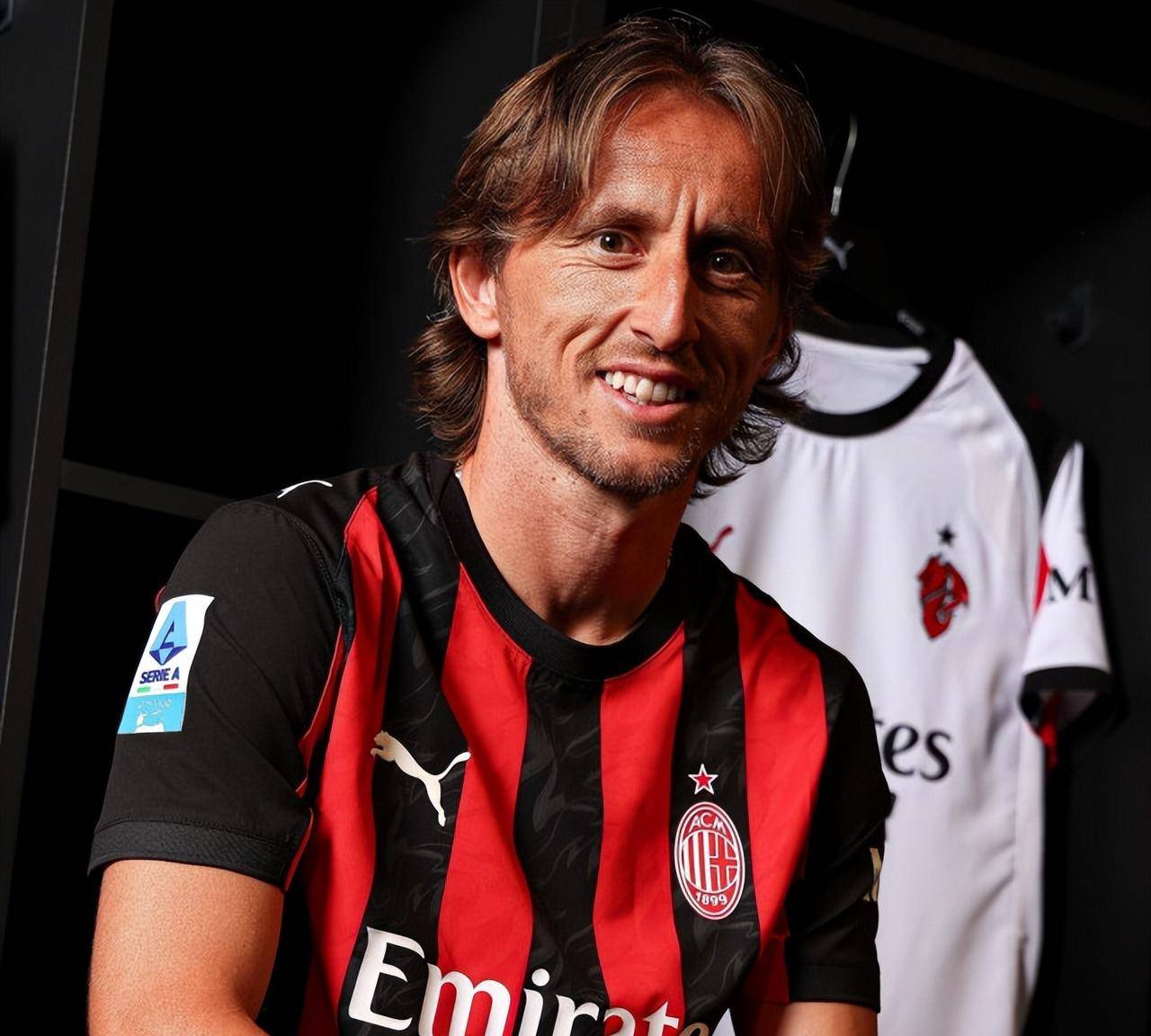 4轮过后唯一保持全胜球队，中日德兰在欧联积分榜暂居榜首